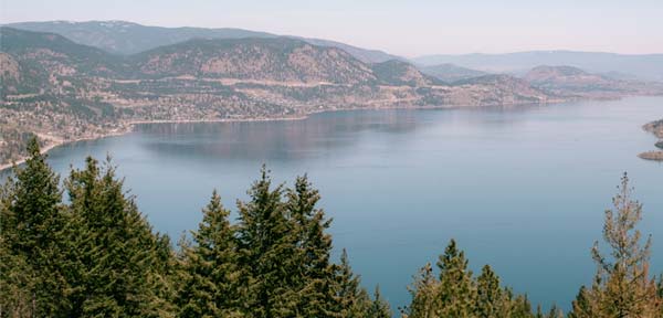 peachland_bc_neighbourhood